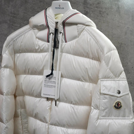 5 Tips for Spotting Fake Designer Clothes Online – And Where to Buy the Real Thing