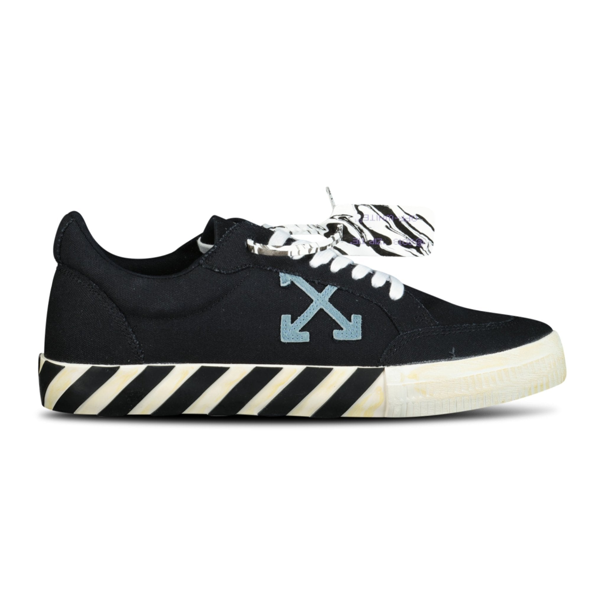 Color variation of Vulcanized Low Top Sneakers Black & Blue